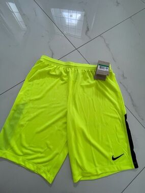 Nike Neon Unisex Yellow athletic Shorts with Black Accent youth XL new with tag
